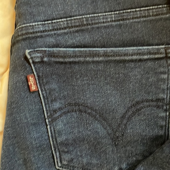 Levi’s Perfectly Slimming Leggings Size 6 - Picture 3 of 5